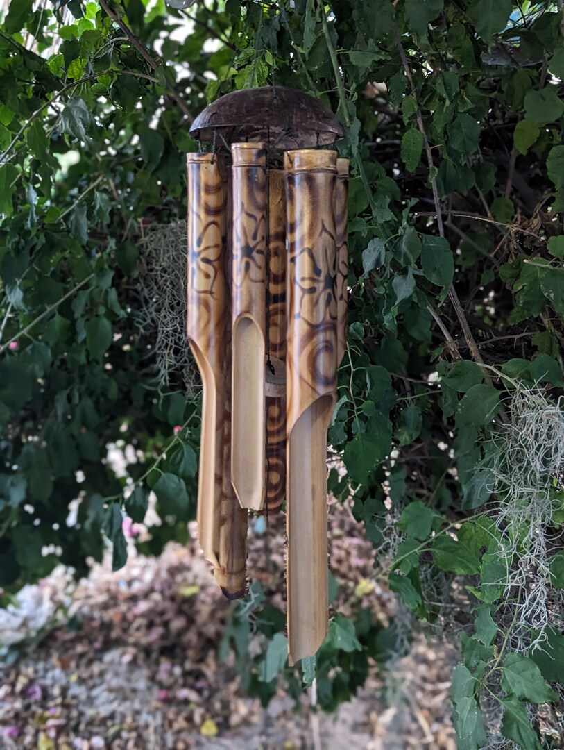 Half Coconut & Bamboo Windchime with Wood Burning Half Coconut & Bamboo Windchime with Wood Burning